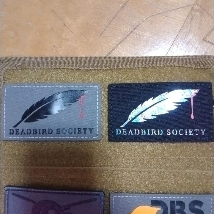 デッドバードソサエティ4枚、ヘリコンテックス4枚ベルクロパッチセット
