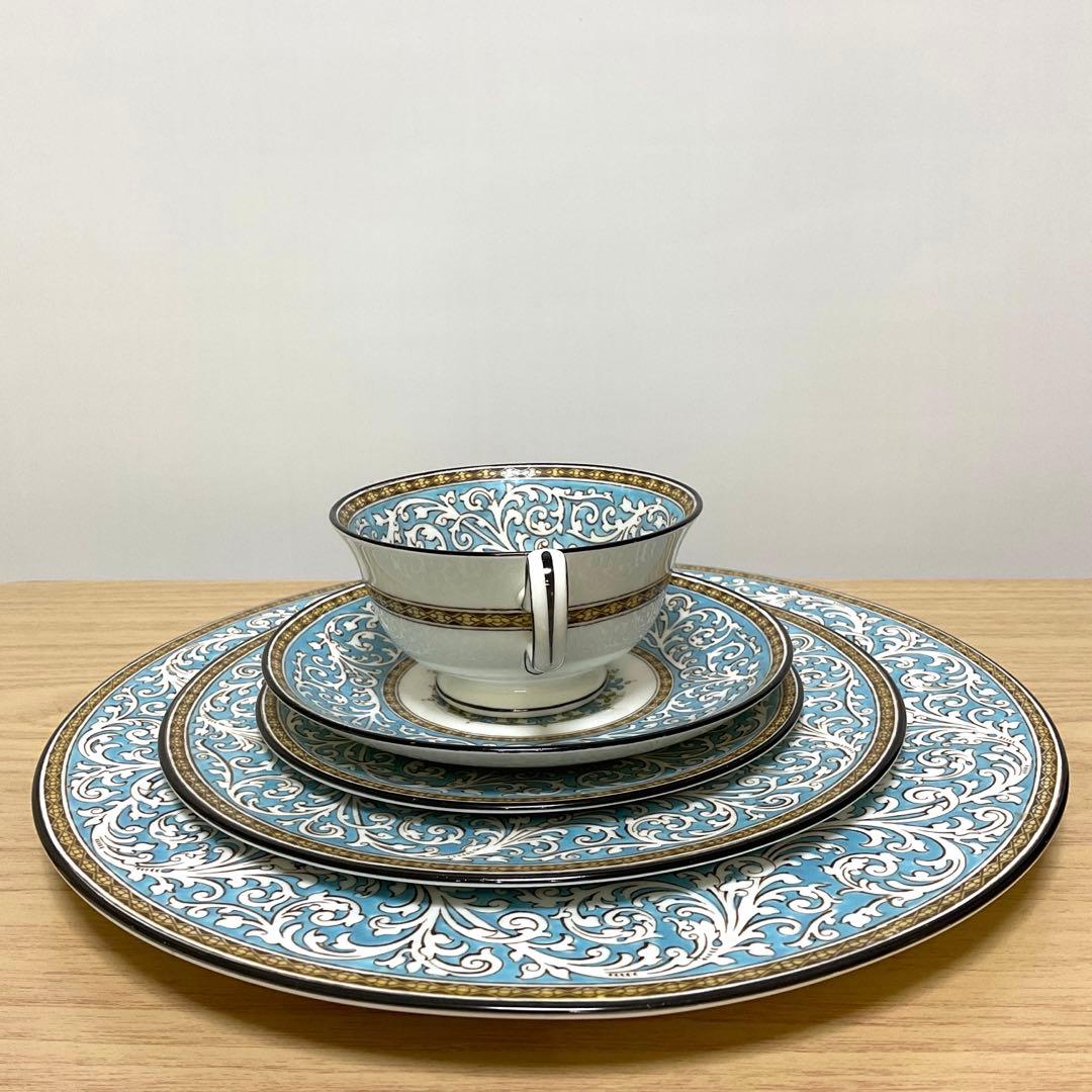 ウェッジウッド プレイズ　ターコイズ　5ピース　ディナーセット