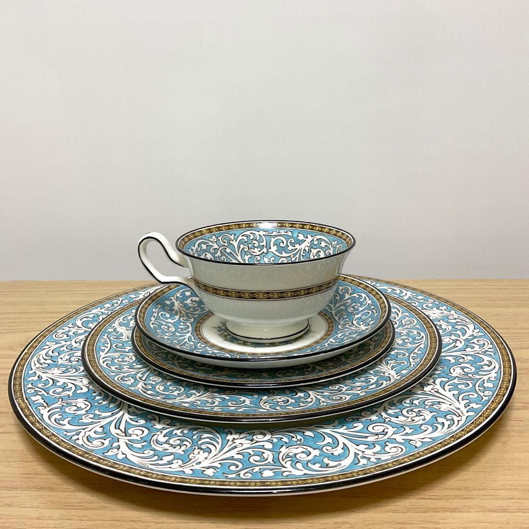 ウェッジウッド プレイズ　ターコイズ　5ピース　ディナーセット