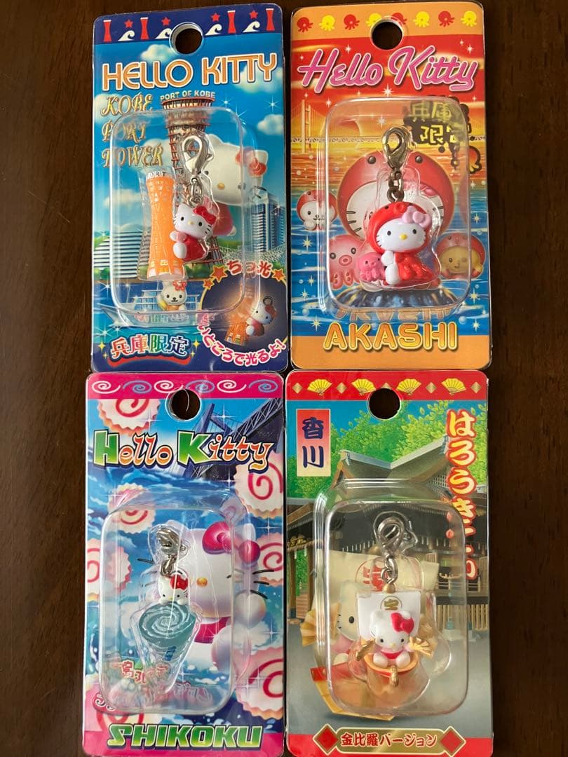 ハローキティご当地キティ根付けチャームまとめ売り➕【開封6点おまけ付き】計26点