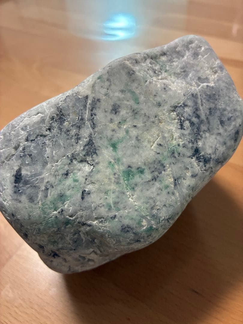 糸魚川翡翠原石