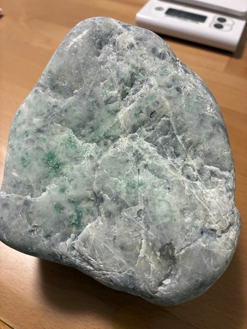 糸魚川翡翠原石