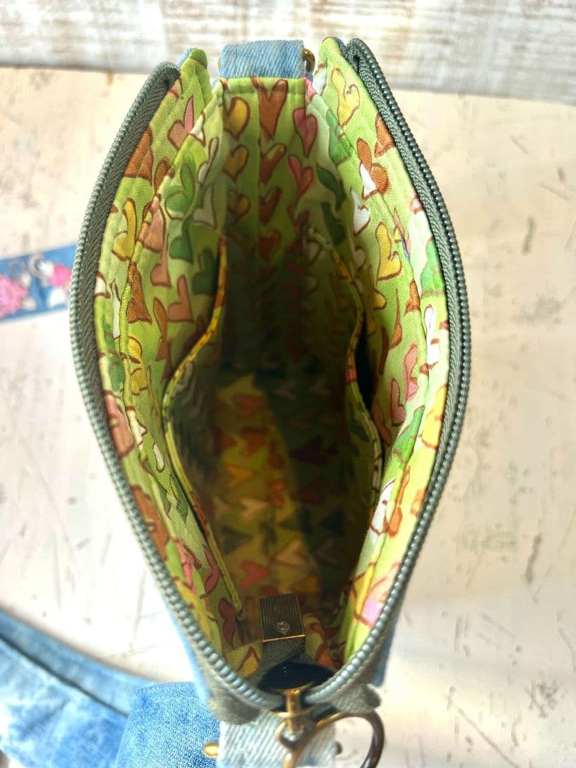 リクエスト※ライトブルーWデニム♡刺繍のサコッシュ♡ショルダーバッグ