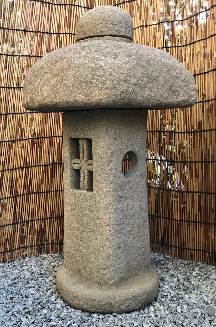 【天然自然石・石灯篭・坪庭灯篭・前庭灯篭】庭石オブジェ置物箱庭ガーデニング造園