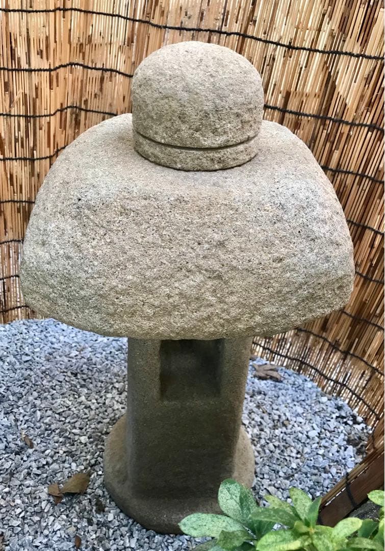【天然自然石・石灯篭・坪庭灯篭・前庭灯篭】庭石オブジェ置物箱庭ガーデニング造園