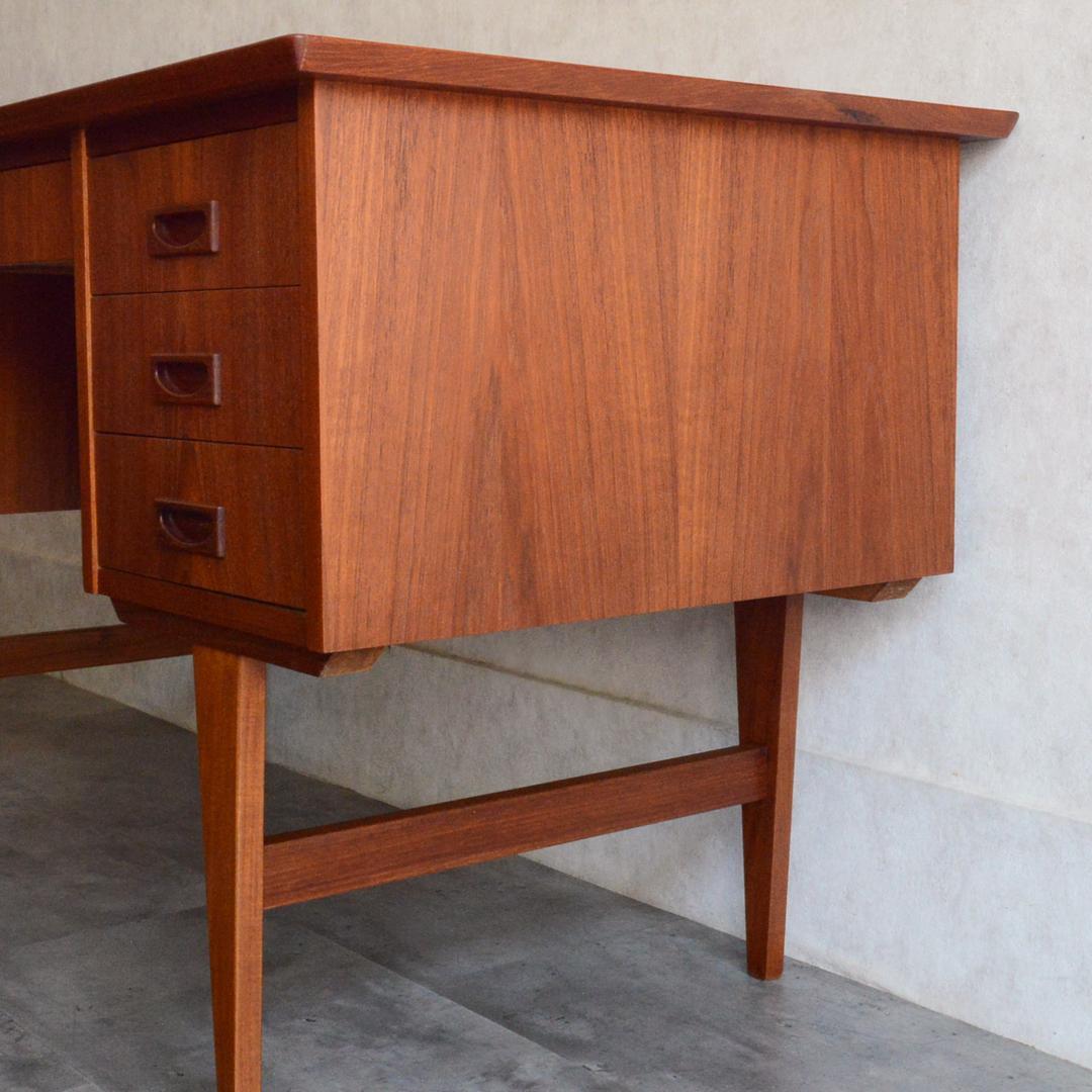 シロップデンマーク 北欧ヴィンテージ チーク デスク 鍵付 北欧家具 机