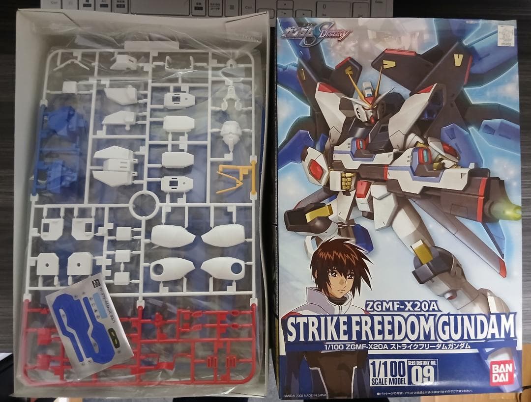 注意 【りょうさま専用価格】1/100＆HG ガンプラ 12点 - メルカリ