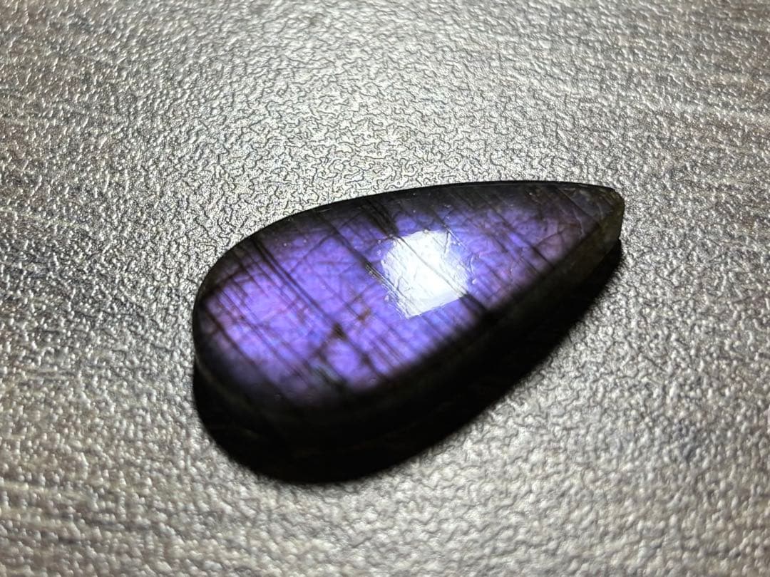 ラブラドライト etc パープルブルー マクラメ ペンダント