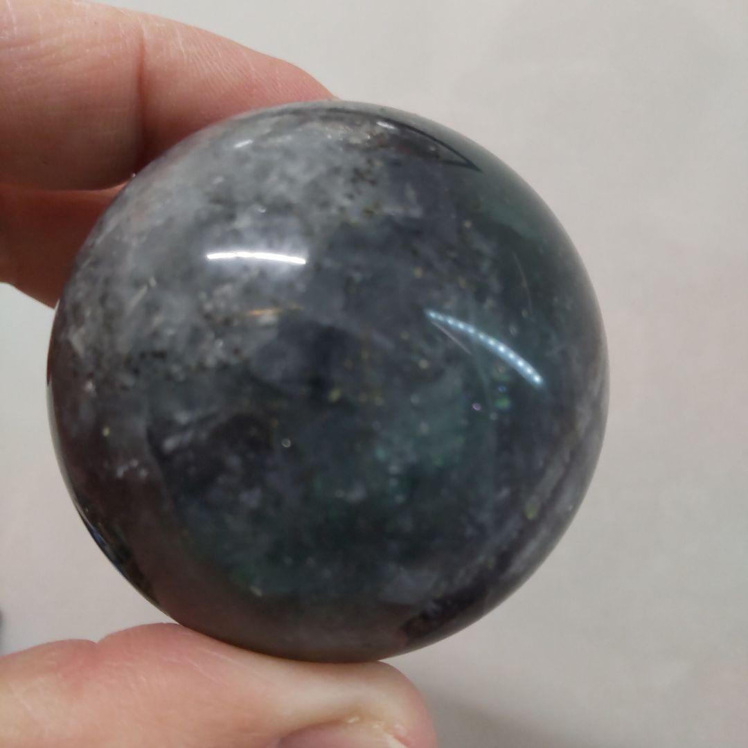 天然石　パイライトインフローライト(ギャラクシーフローライト)　スフィア台座付き