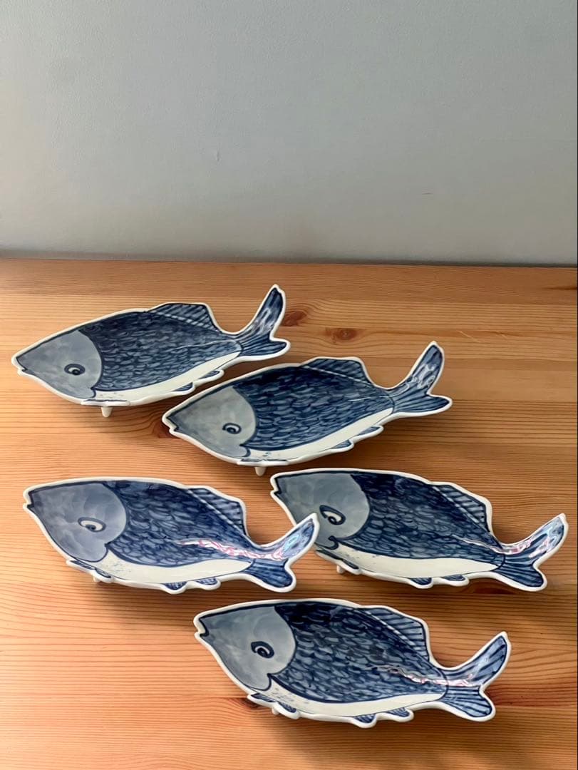 深川製磁 魚彫刻　取皿揃　三つ足 足付皿　5枚　魚型向付　　深川製