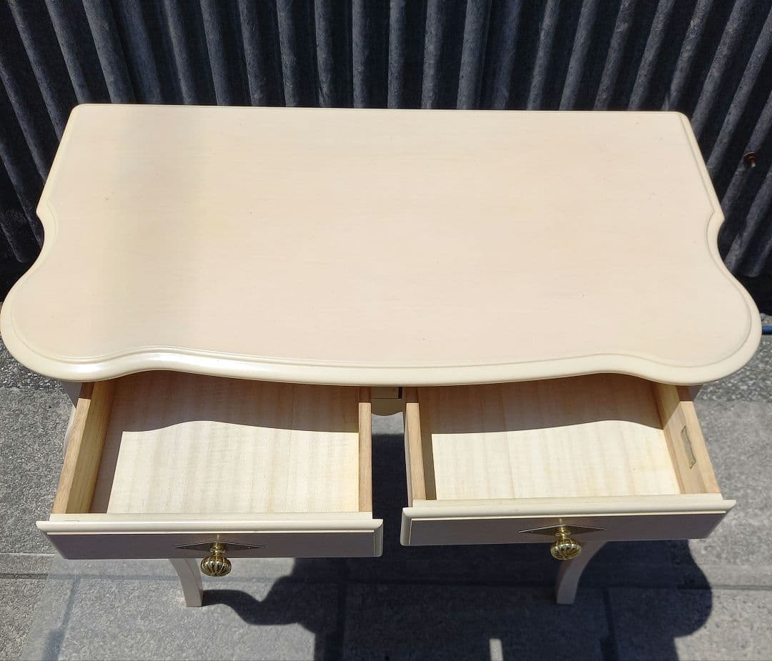 LYNN HOLLYN　コンソールテーブル