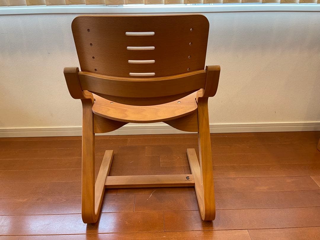 フォルミオ　Formio　椅子 【ちょこ】