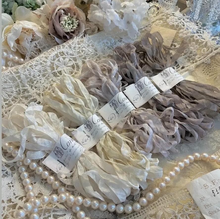 ６mｍ手染め色見本プティ・アンティーク　くしゅくしゅリボン