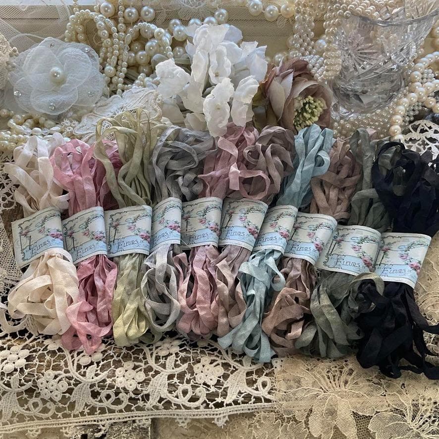 ６mｍ手染め色見本プティ・アンティーク　くしゅくしゅリボン