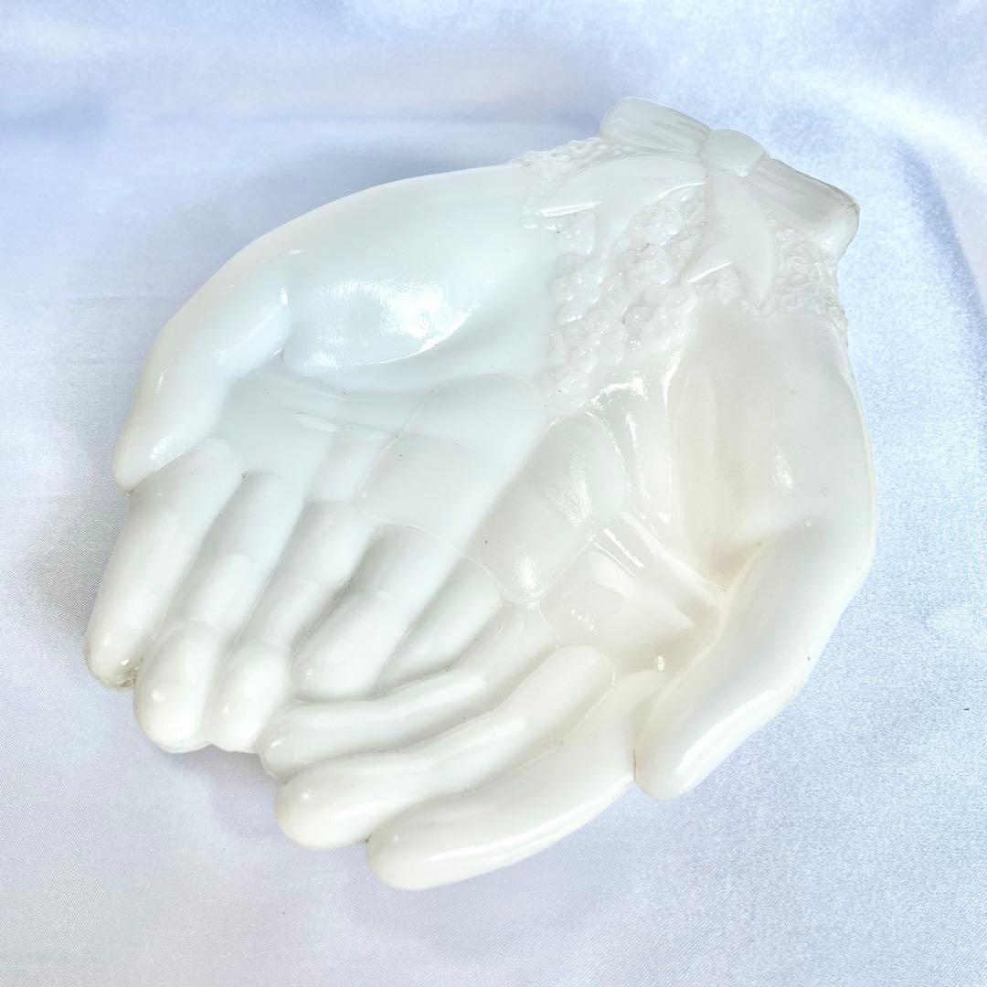 AVON ミルクガラス ハンドトレイ 両手 アンティーク 蚤の市