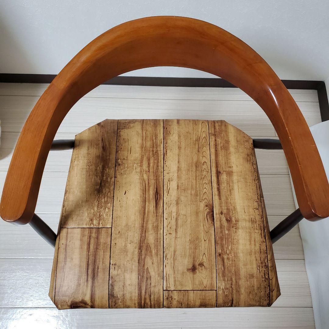 木製アームチェア モダンデザイン