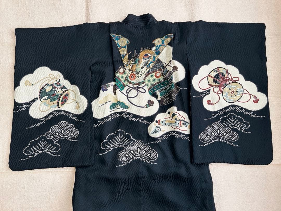 【最終値下げ】七五三 5歳男の子 袴セット 正絹 黒兜