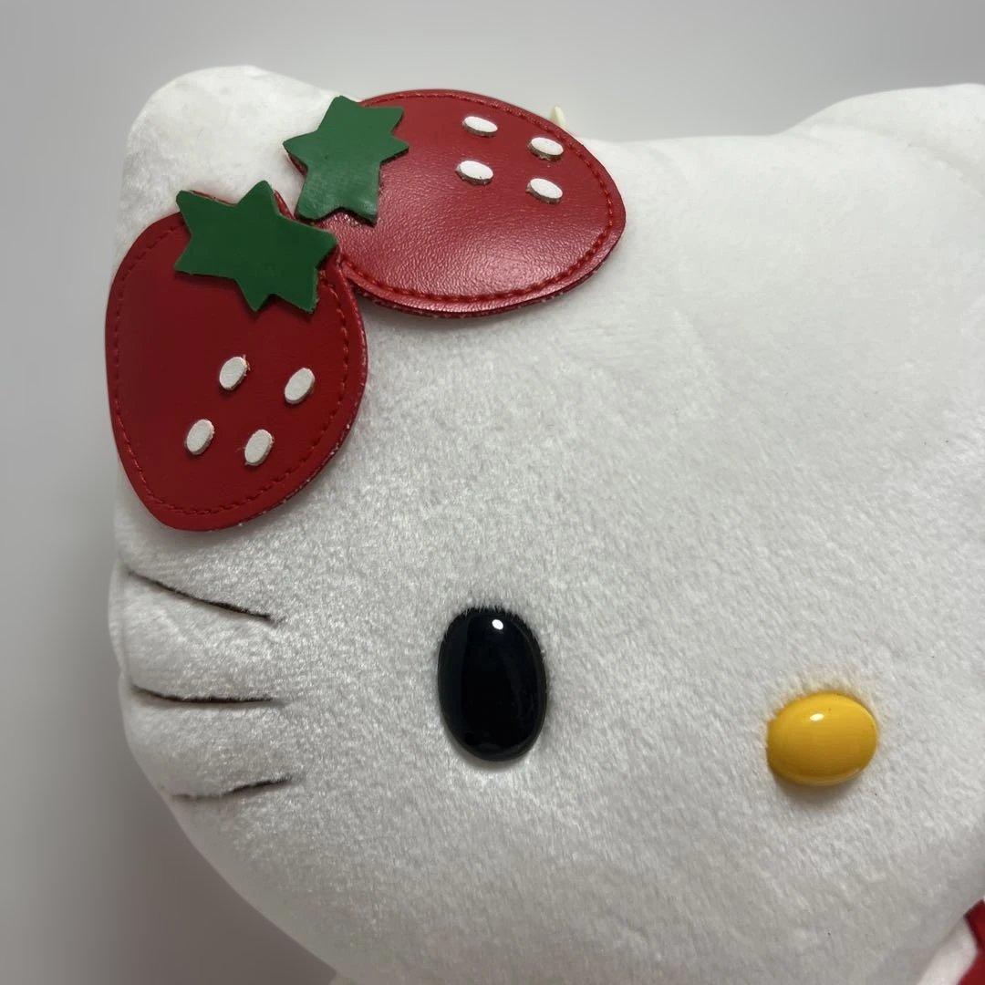 ハローキティ いちご ぬいぐるみ 2002年 サンリオ - メルカリ