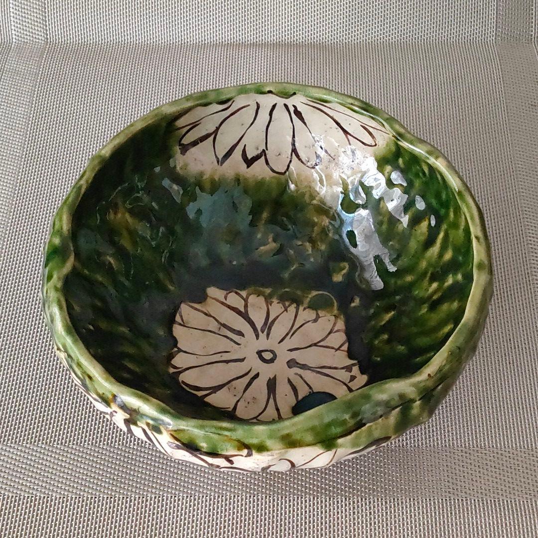 織部菊絵鉢