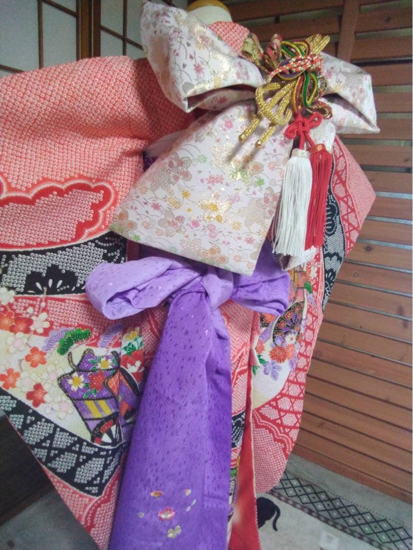 空飛ぶミニーです。7歳向け・化繊・お着物のセット