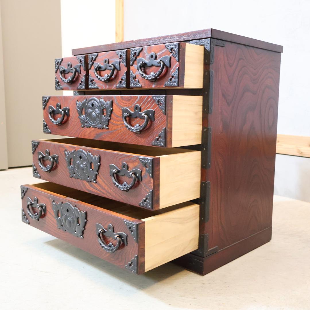 岩谷堂箪笥 欅材 漆塗り 4段チェスト 牡丹 南部鉄器 6杯整理タンス 伝統民芸