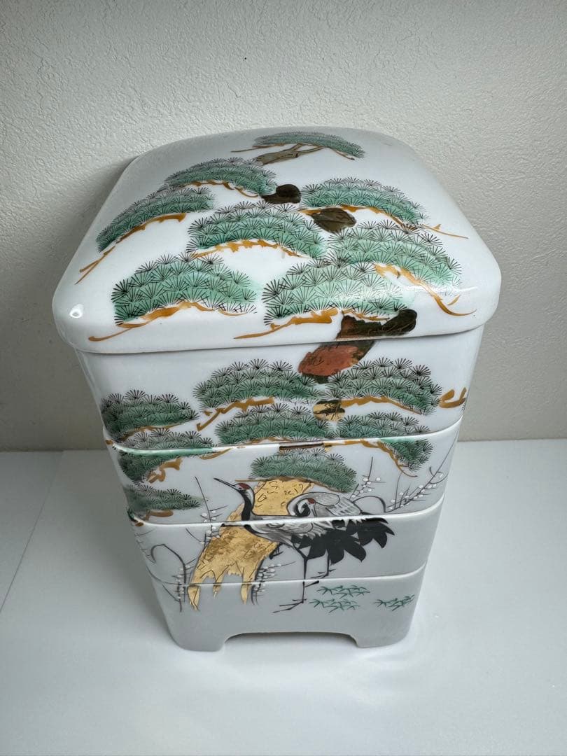 松峰窯 重箱 四段 松・鶴図 在銘