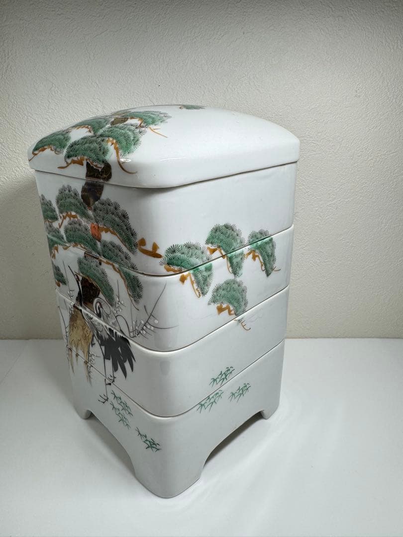 松峰窯 重箱 四段 松・鶴図 在銘