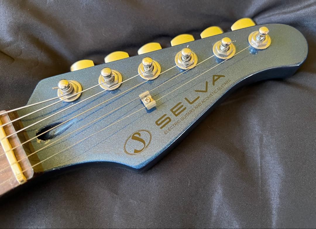 SELVAエレキギターブルーメタリックストラト石橋楽器オリジナル ソフト