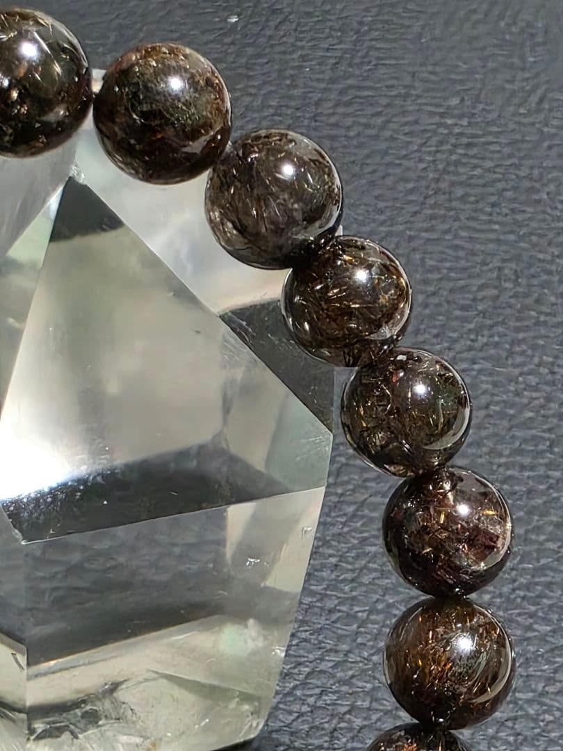 8.3㎜　ブラックルチルクォーツブレスレット