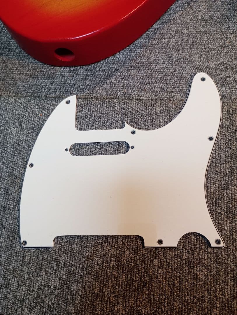 テレキャスボディ チェリーサンバースト フルラッカー塗装 2.07kg