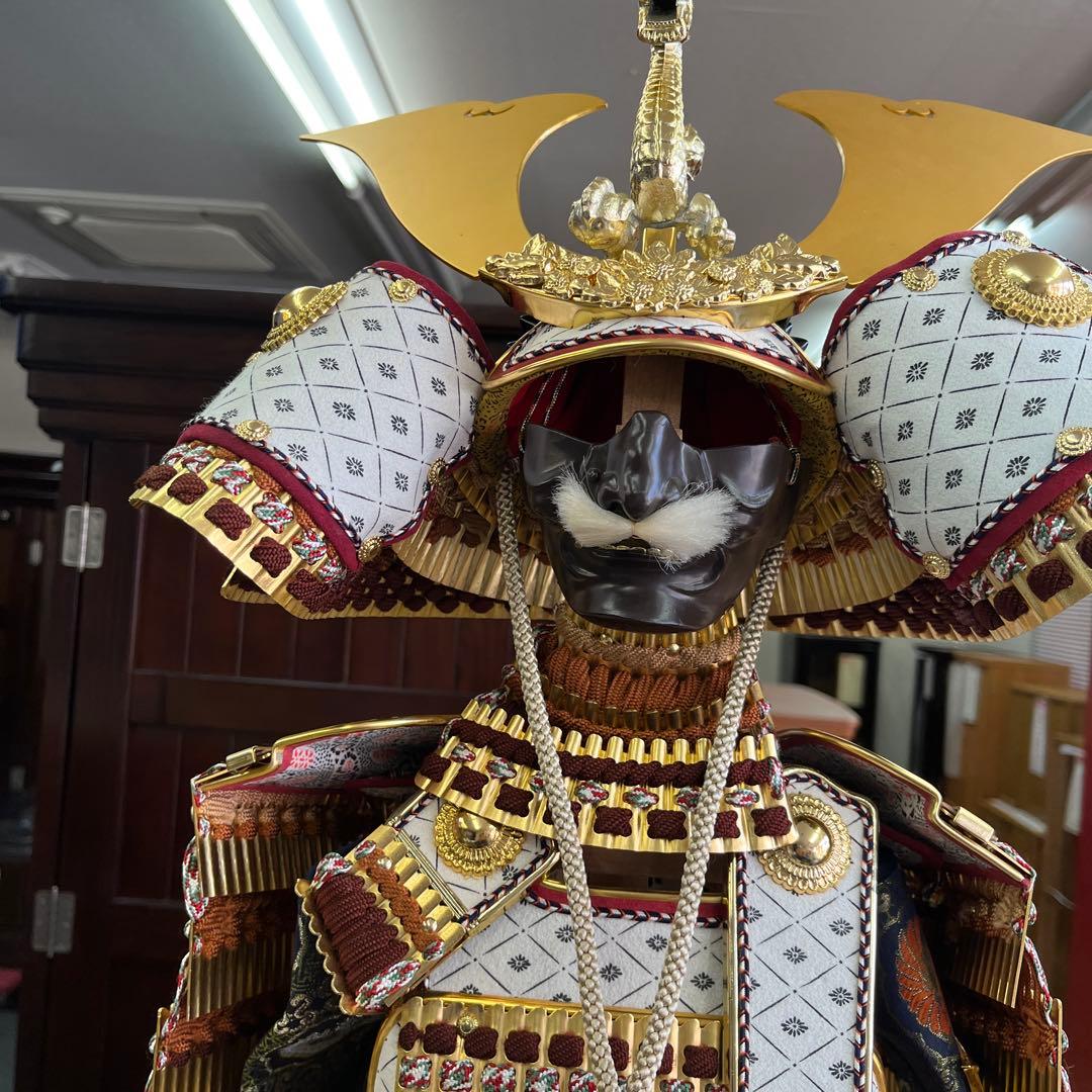 伝統的 五月人形 鎧兜　わかさや人形店閉店処分　全品9割引き