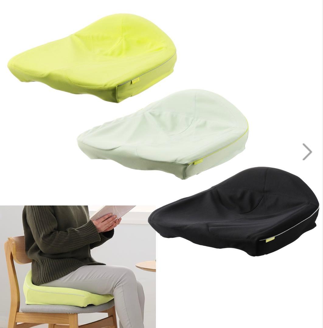 【新品未使用】西川　ニシカワ Keeps 理想の姿勢 クッション　ブラック