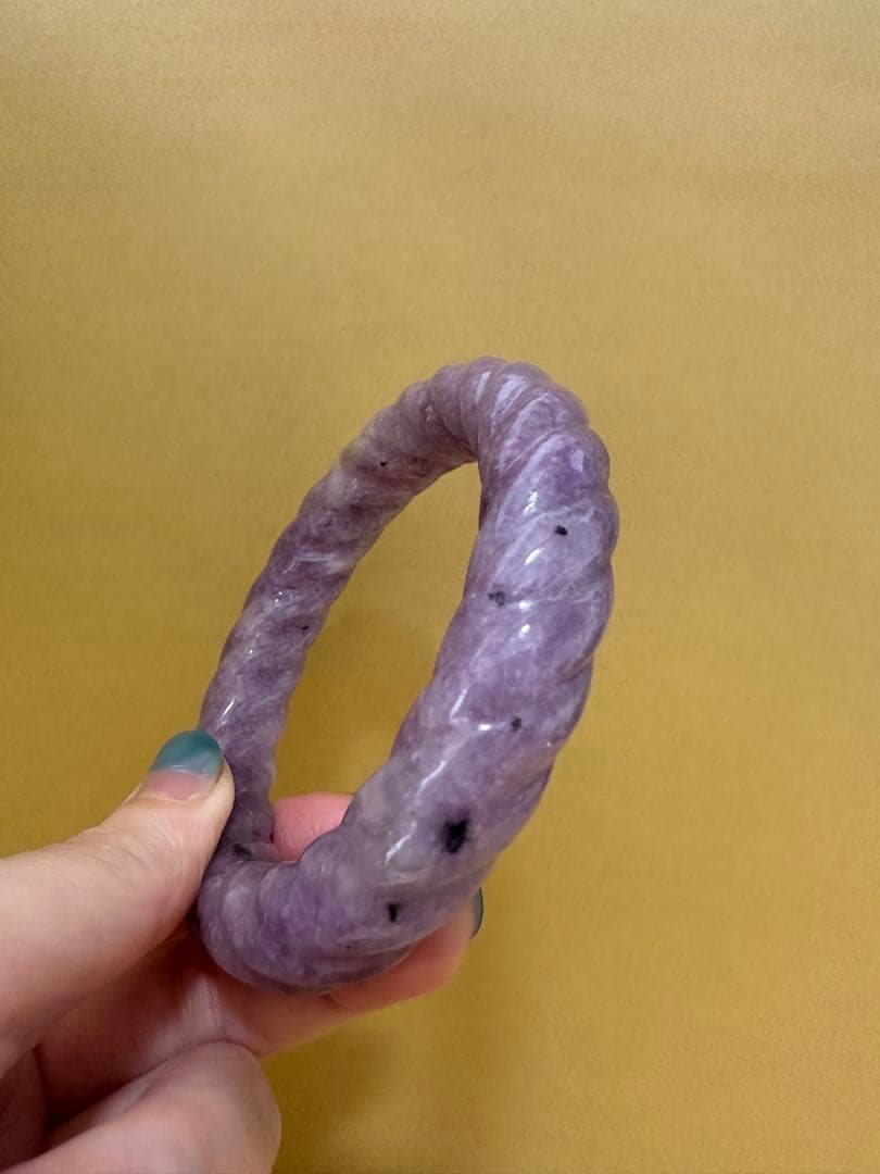 麻花バングル 紫 シャー太翠バングル - メルカリ