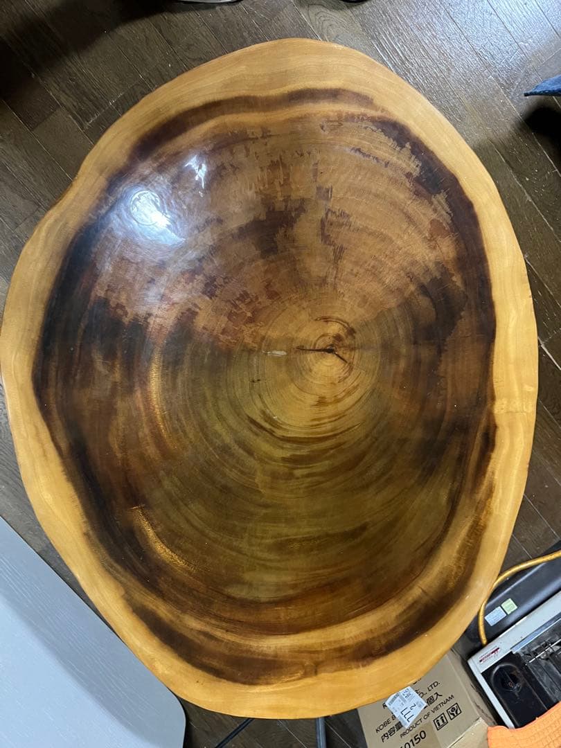 一枚板　年輪　ローテーブル