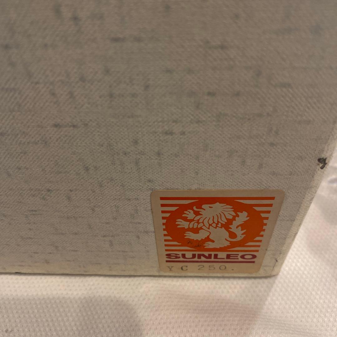 SUNLEO クリスタル