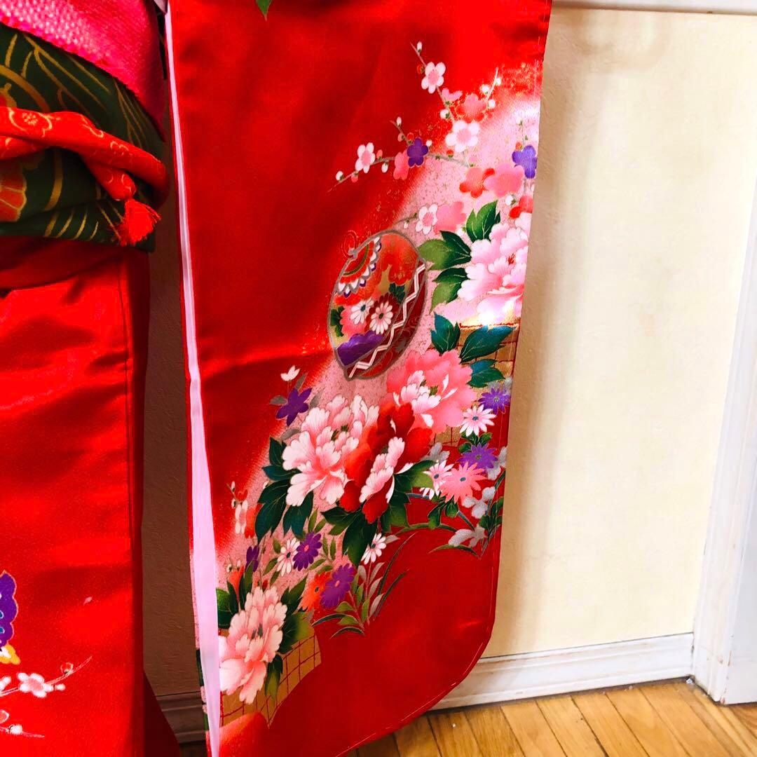 豪華7歳完全フルセット⭐︎未使用しつけ糸付き人気赤地蝶々花々金彩煌びやか際立つ逸品