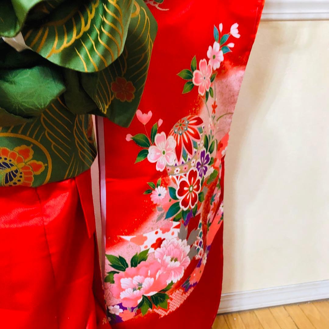 豪華7歳完全フルセット⭐︎未使用しつけ糸付き人気赤地蝶々花々金彩煌びやか際立つ逸品