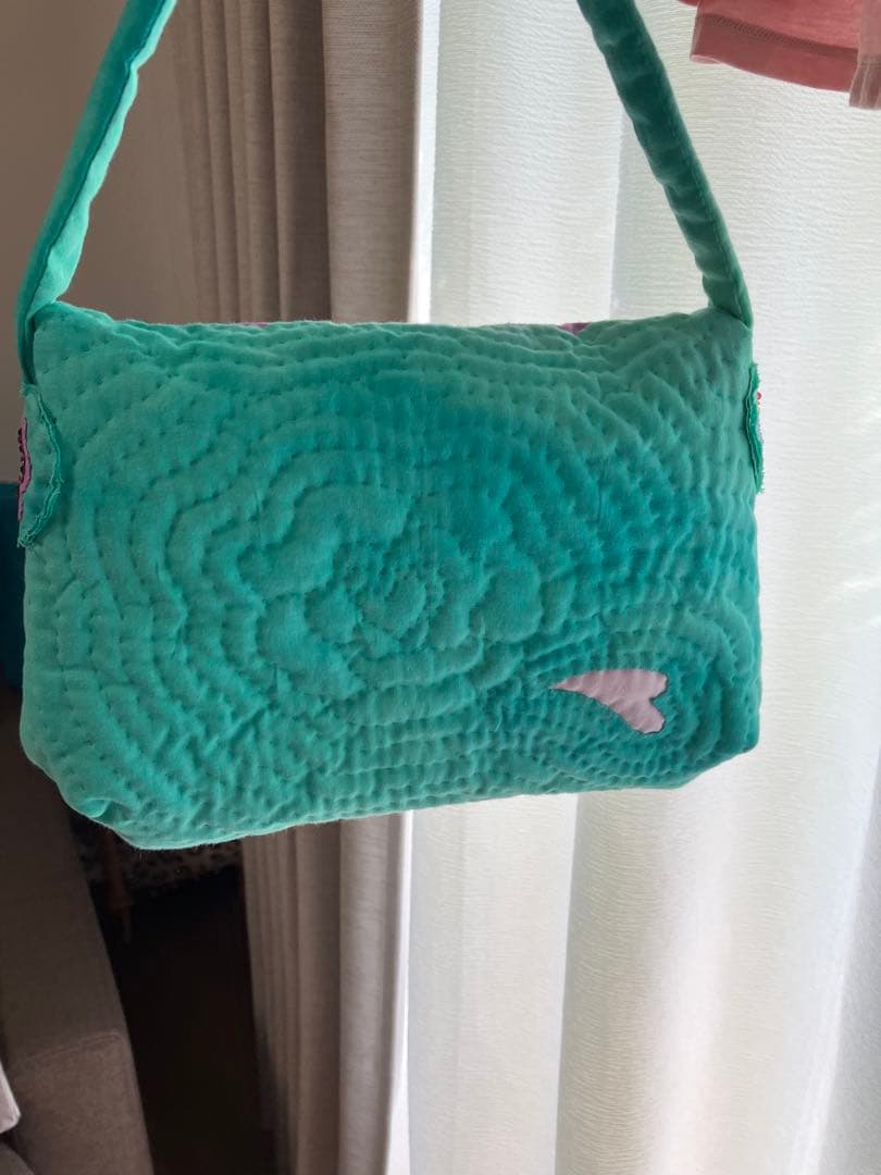 ステンドグラスキルトのバッグ