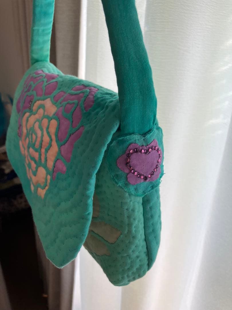 ステンドグラスキルトのバッグ