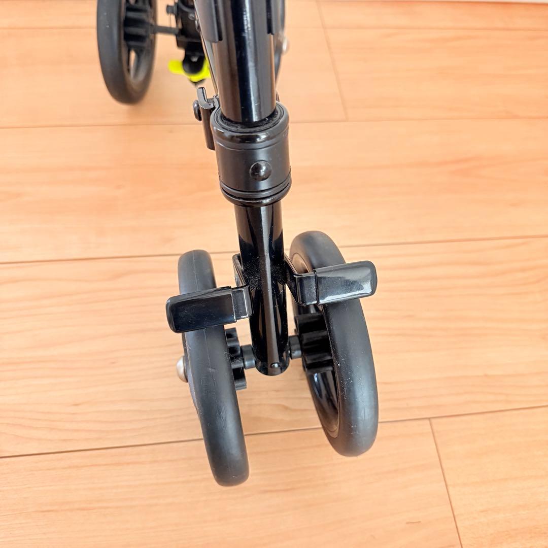 フジホーム ハンドレールステッキII ブラック タイヤ付き杖 歩行器