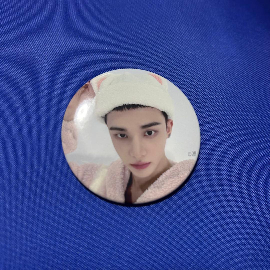 ヒョンジン straykids 展示会 缶バッジ - メルカリ