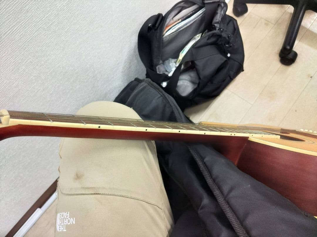 エリオス　ギター