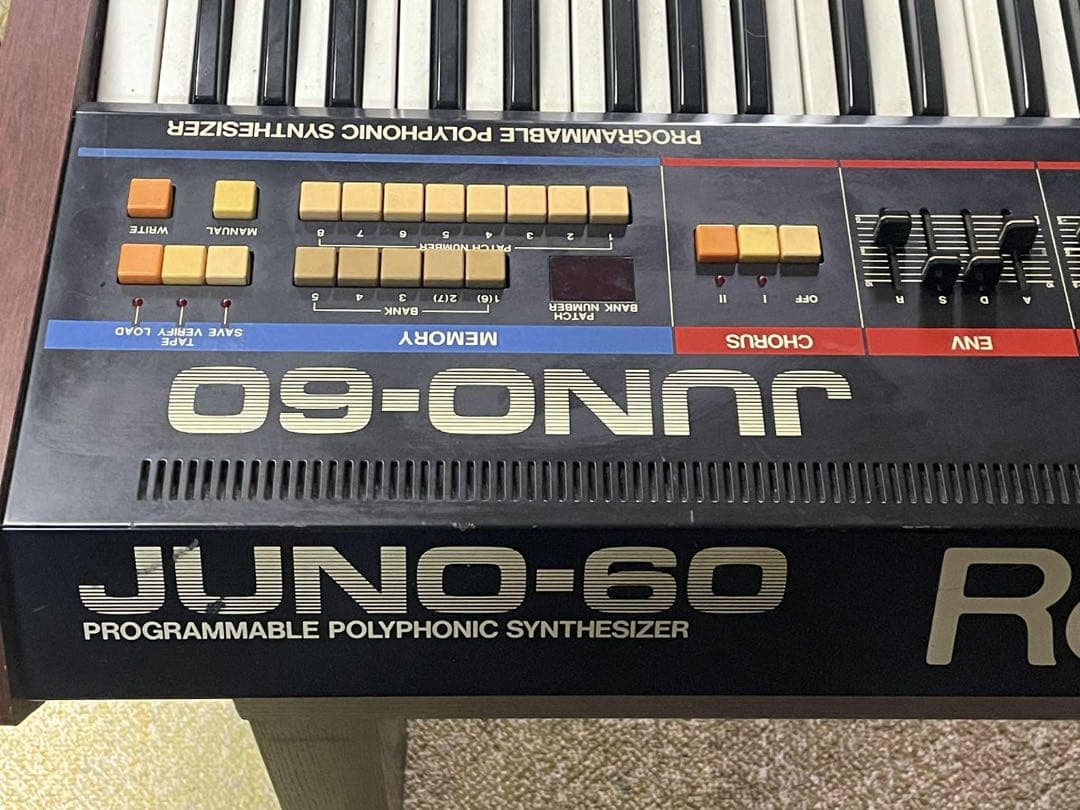 アンリ090様専用 整備済みRoland JUNO-60 アナログシンセサイザー