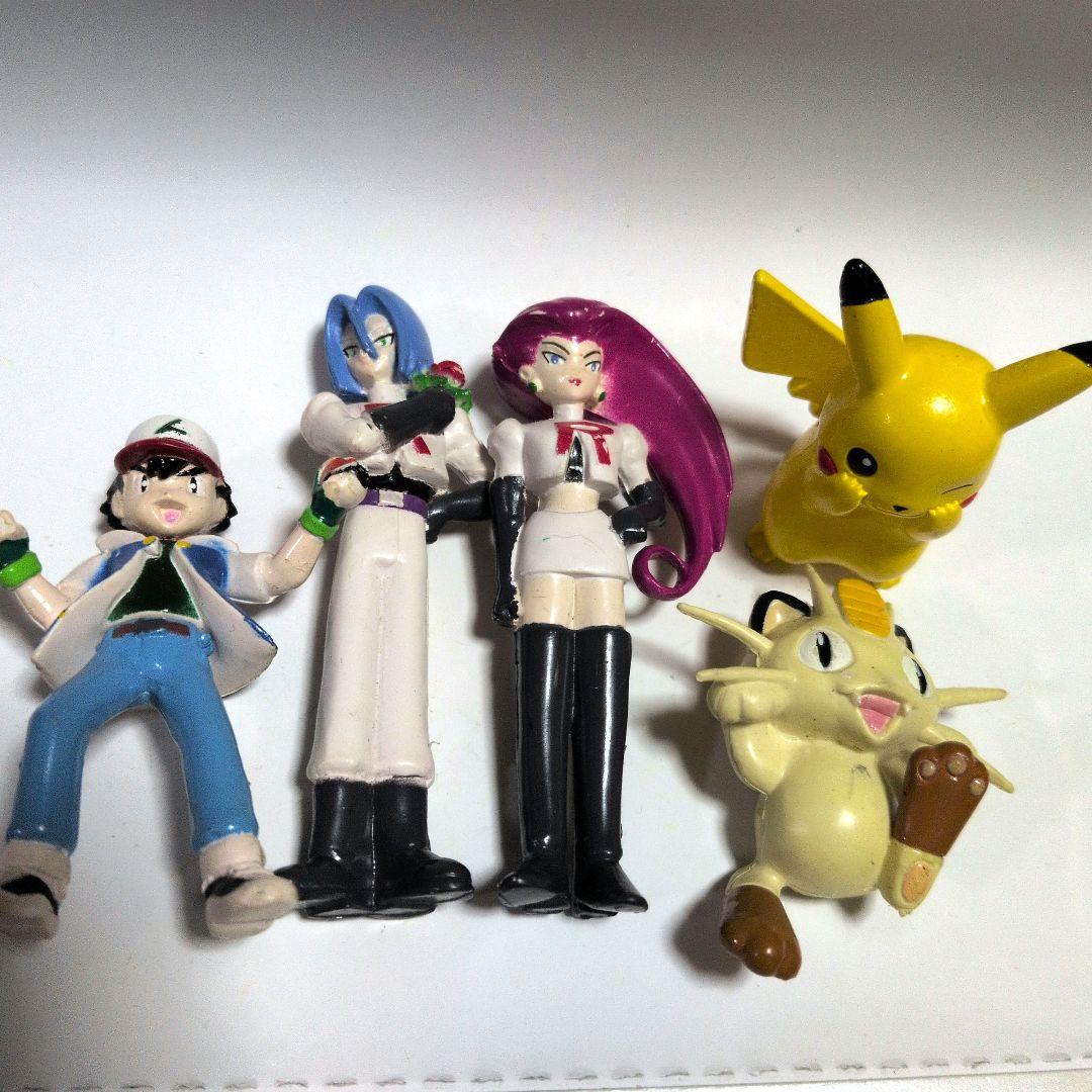 モンコレ初期フィギュア32体セット 任天堂ポケモン（最後のページに5体追加）