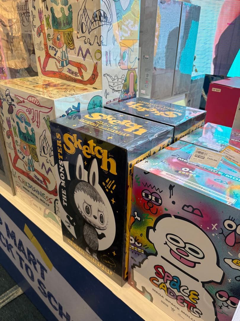 ラブブMEGA LABUBU THE MONSTERS Sketch 400%