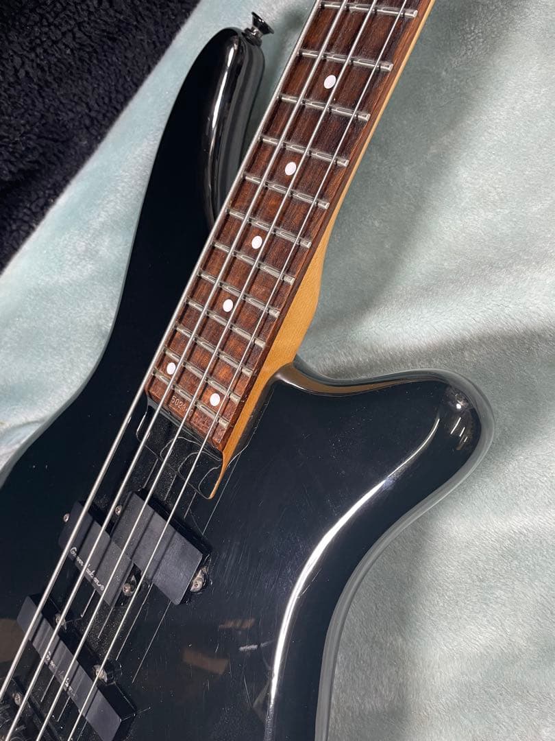 グローバー　ジャクソン　アクティブベース