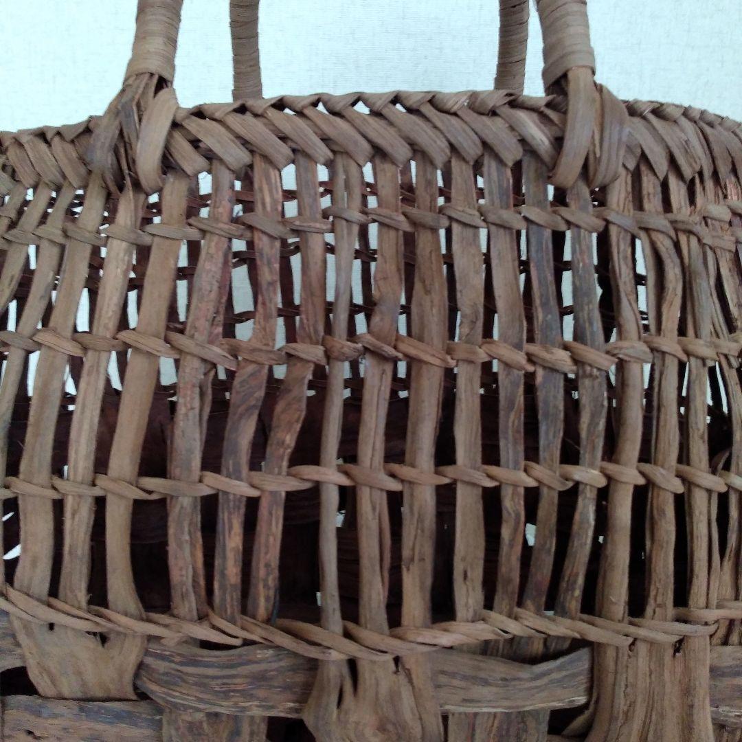 最終お値引き価格～2/15迄✨新品未使用 名工 悠帆 デザイン山葡萄籠バック