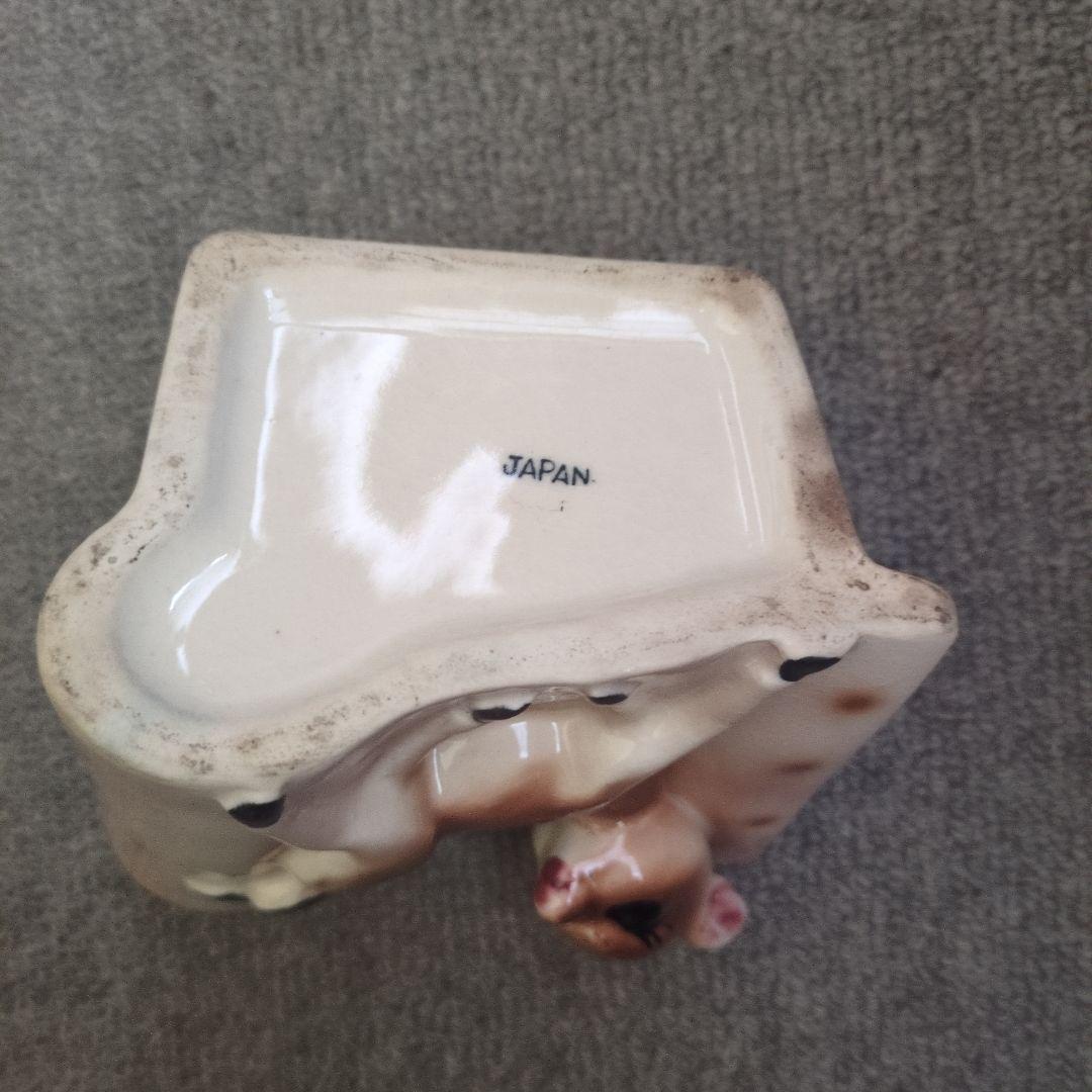 日本製　海外輸出用　バンビの陶器製入れ物　オキュパイド　ディズニー