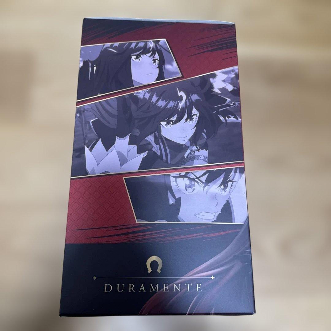 新品未開封　ドゥラメンテ 1/7フィギュア