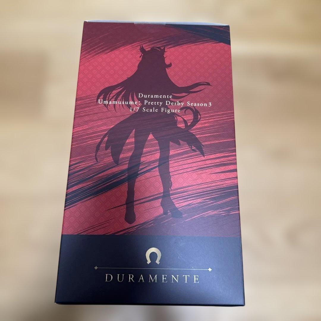 新品未開封　ドゥラメンテ 1/7フィギュア